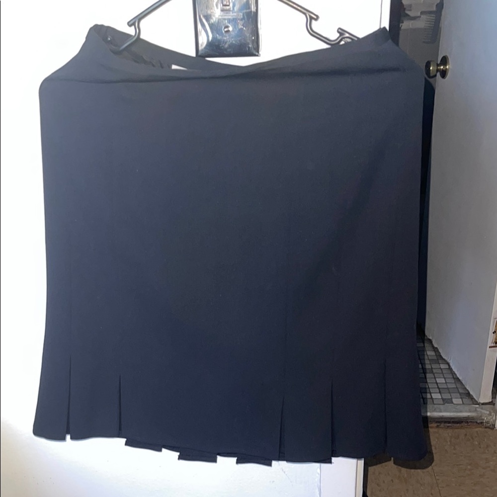 Votre Nom Classic Black Midi Skirt